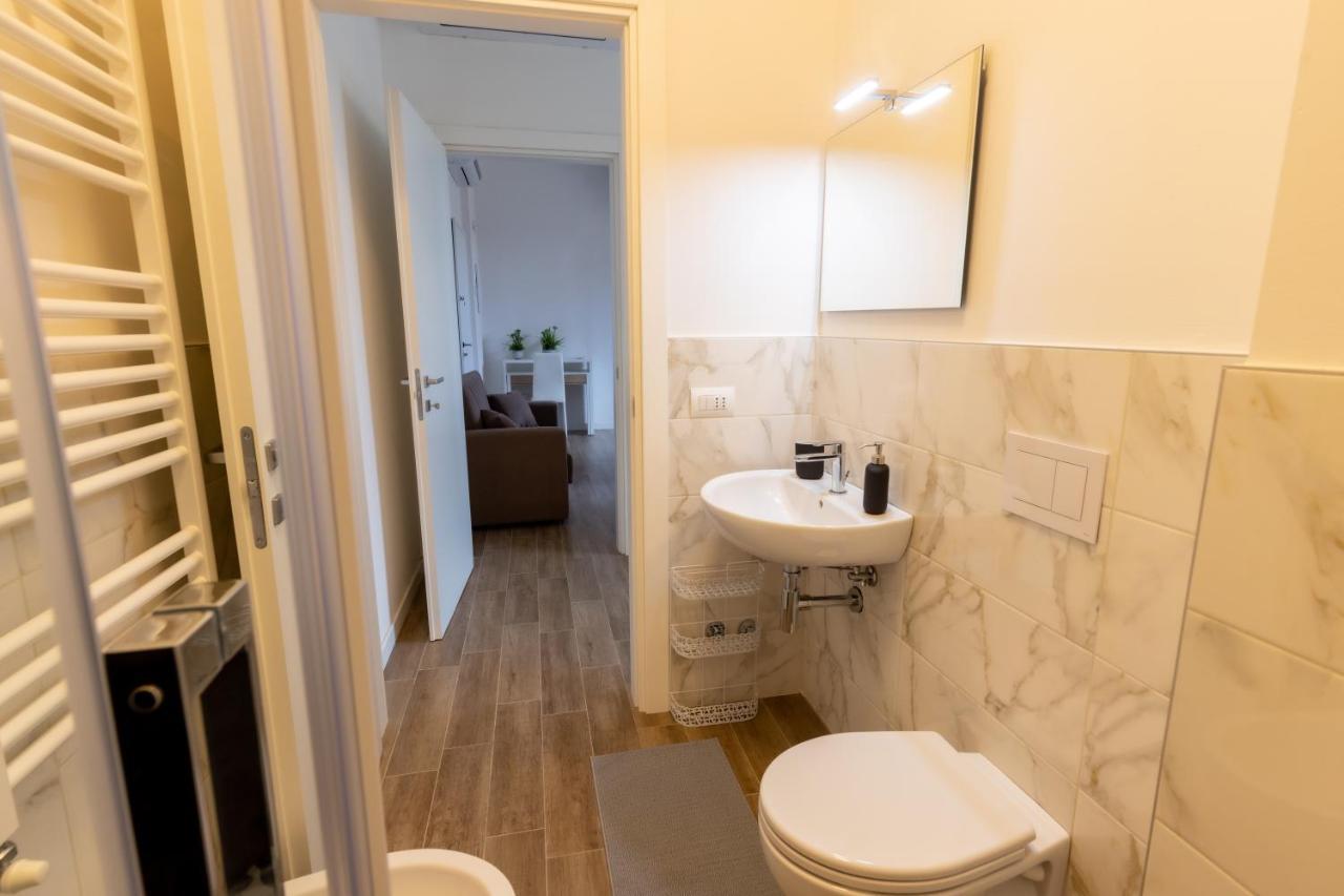 Cavour Florence Apartment ภายนอก รูปภาพ