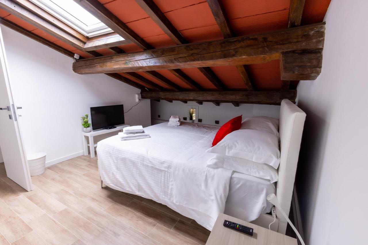 Cavour Florence Apartment ภายนอก รูปภาพ