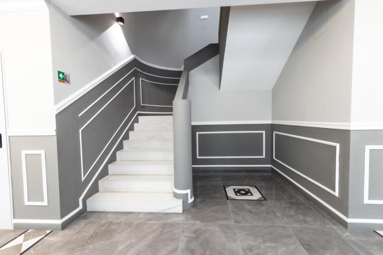 Cavour Florence Apartment ภายนอก รูปภาพ