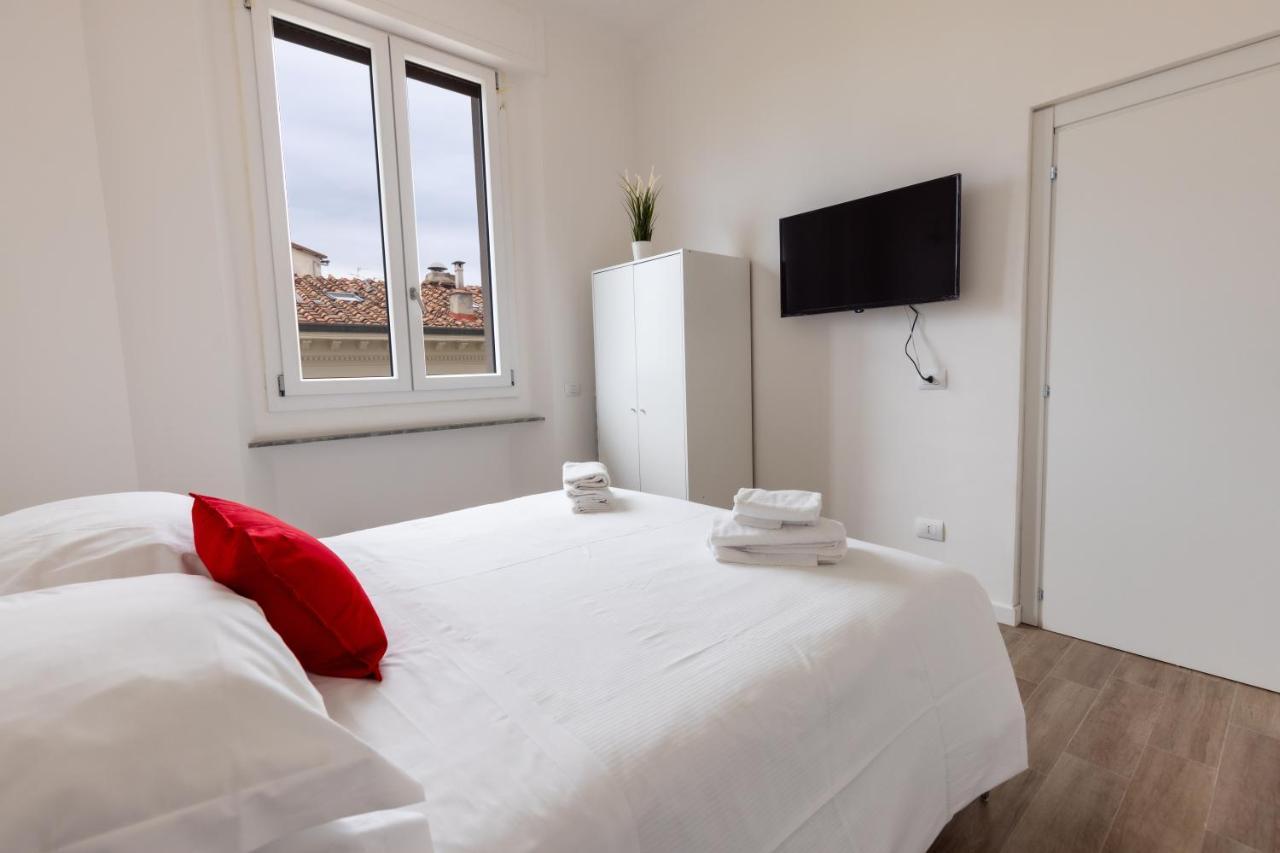 Cavour Florence Apartment ภายนอก รูปภาพ